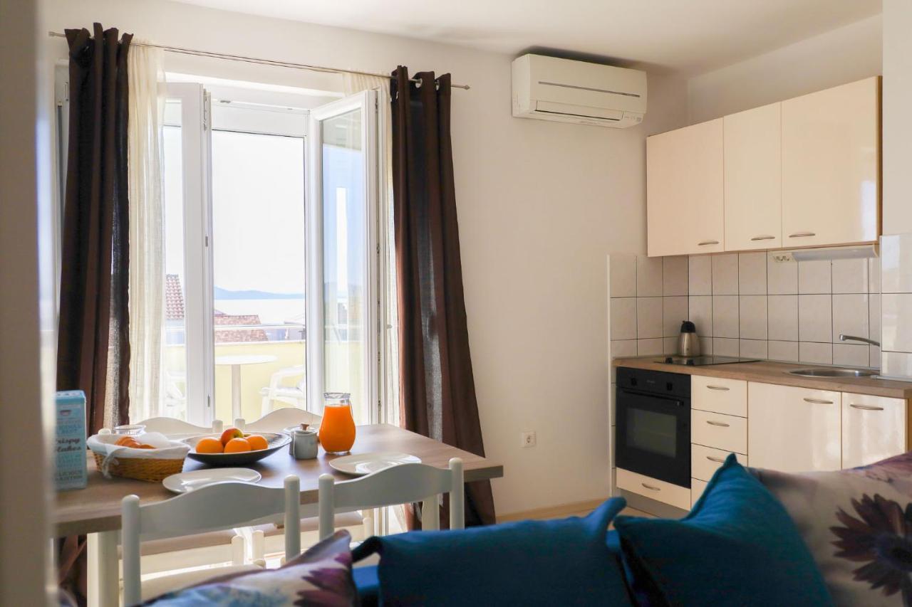 The Florens Residence Near The Beach With The Pool, Bbq And Kids Playground, Zadar Diklo Exterior photo