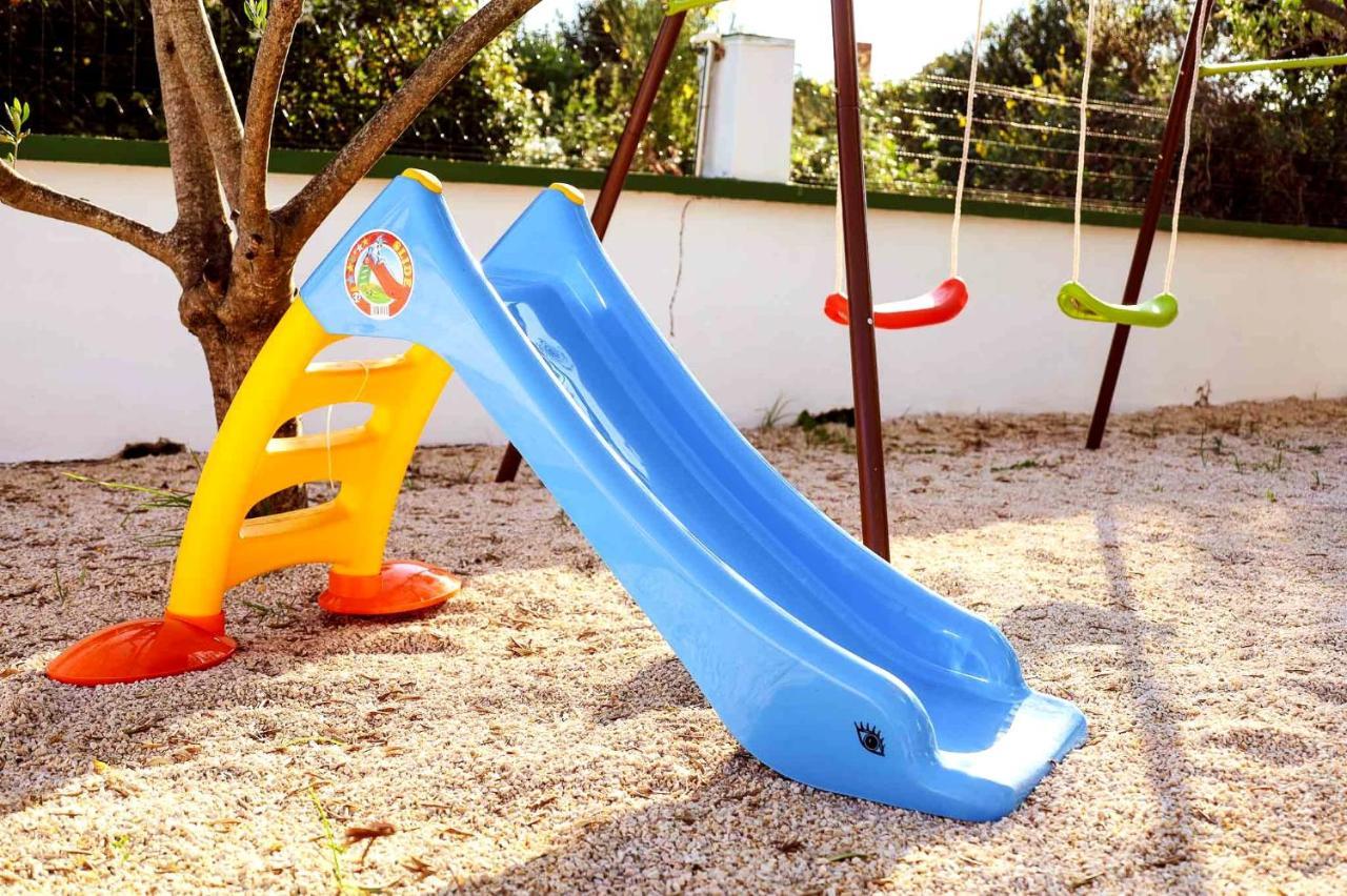 The Florens Residence Near The Beach With The Pool, Bbq And Kids Playground, Zadar Diklo Exterior photo